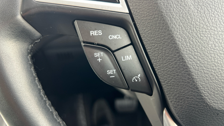 Ford Galaxy 2.5 FHEV 190 Titanium 5dr CVT Hybrid Estate